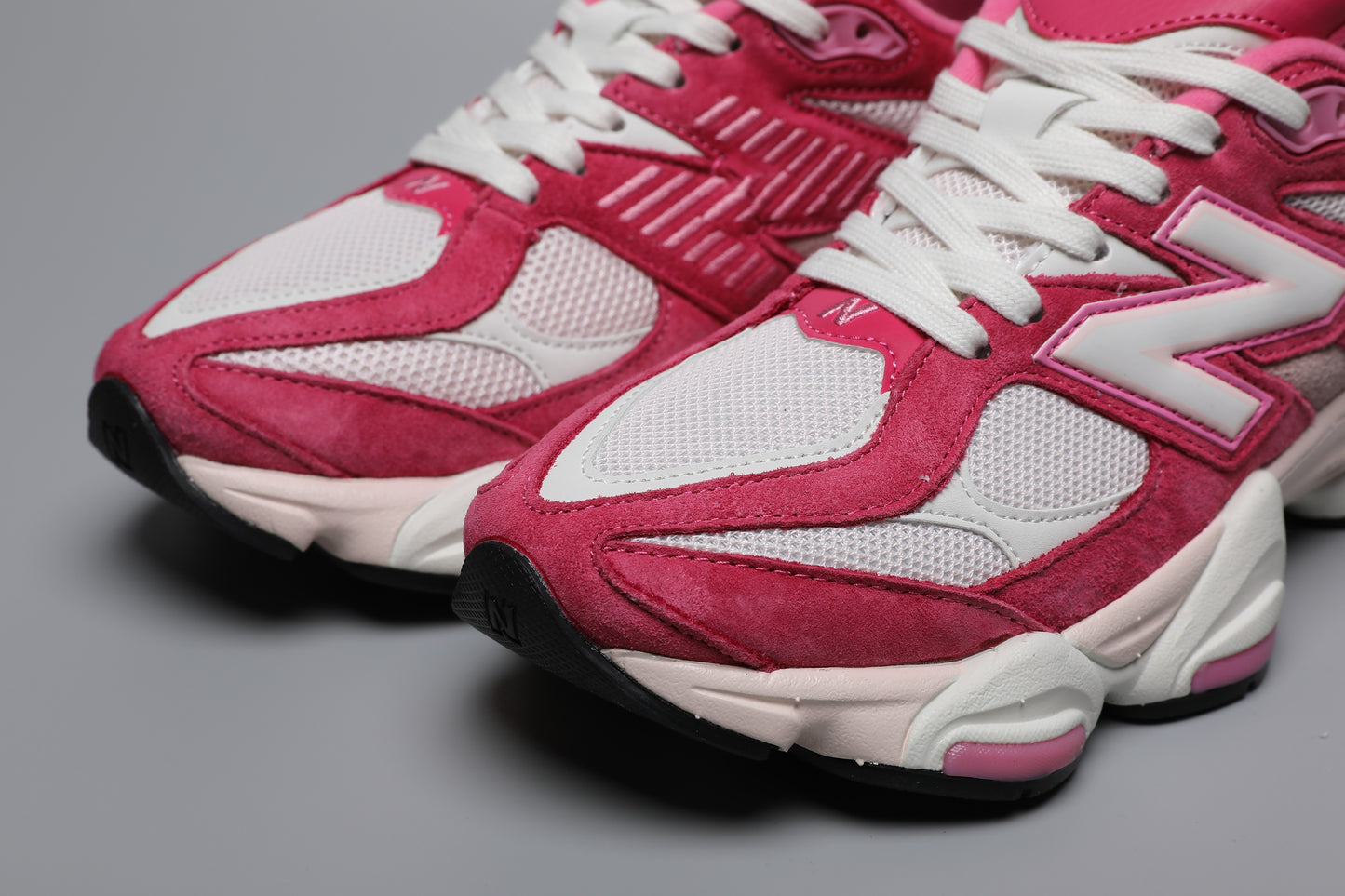 NB 9060 Rose Red
